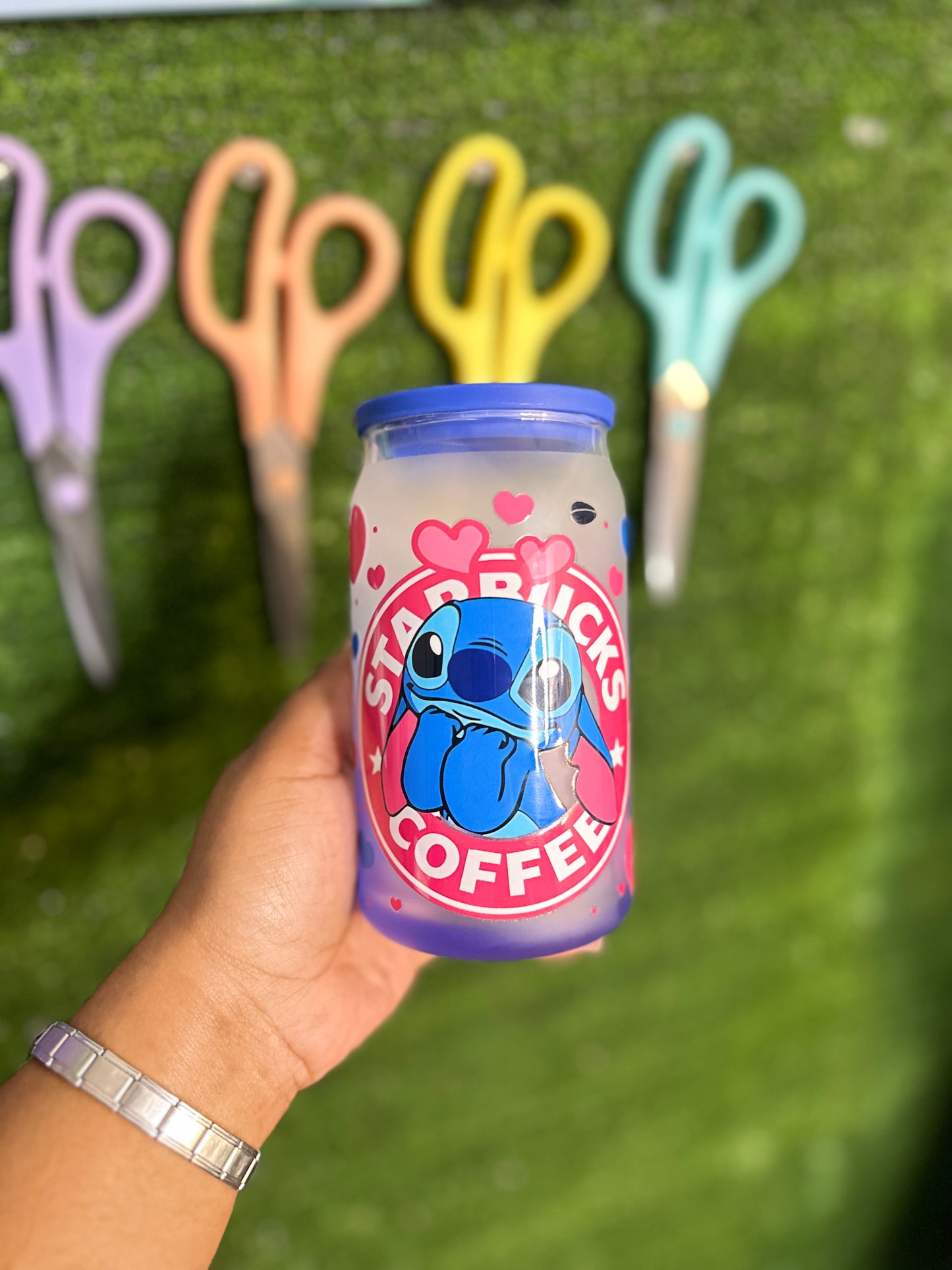 Stitch glass can