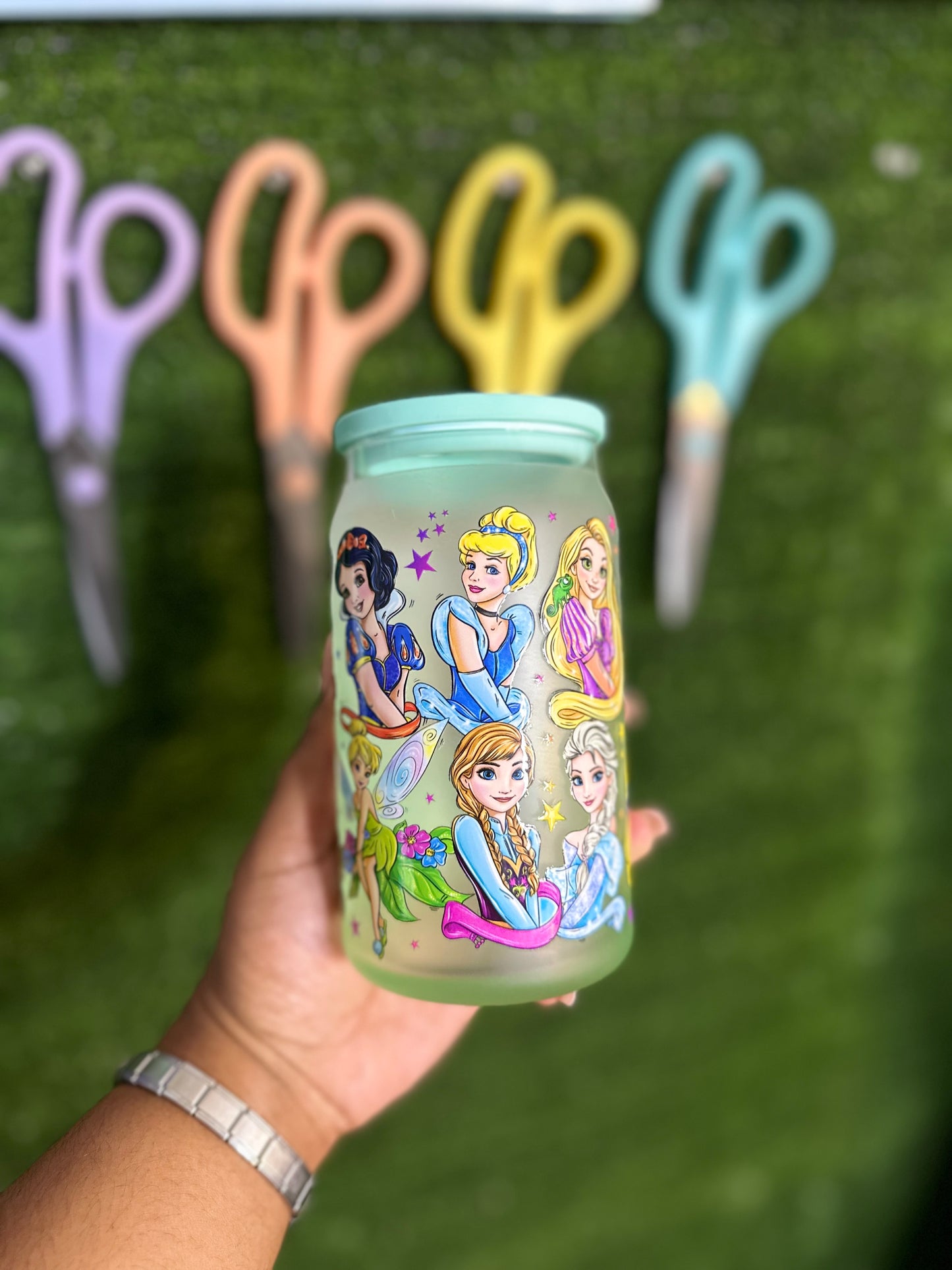 Princess glass can