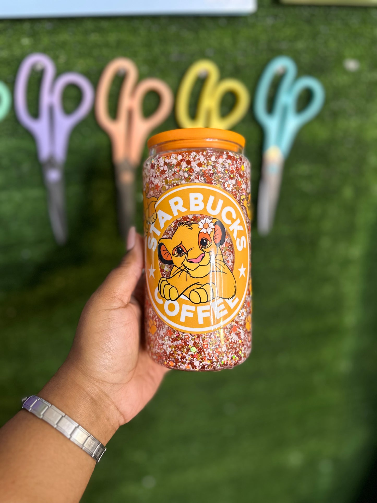 Simba snowglobe glass can