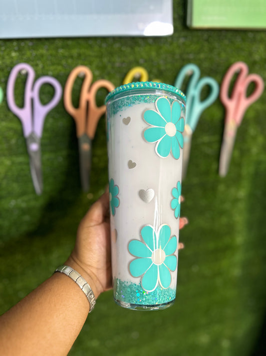 Creada con un Proposito snowglobe tumbler