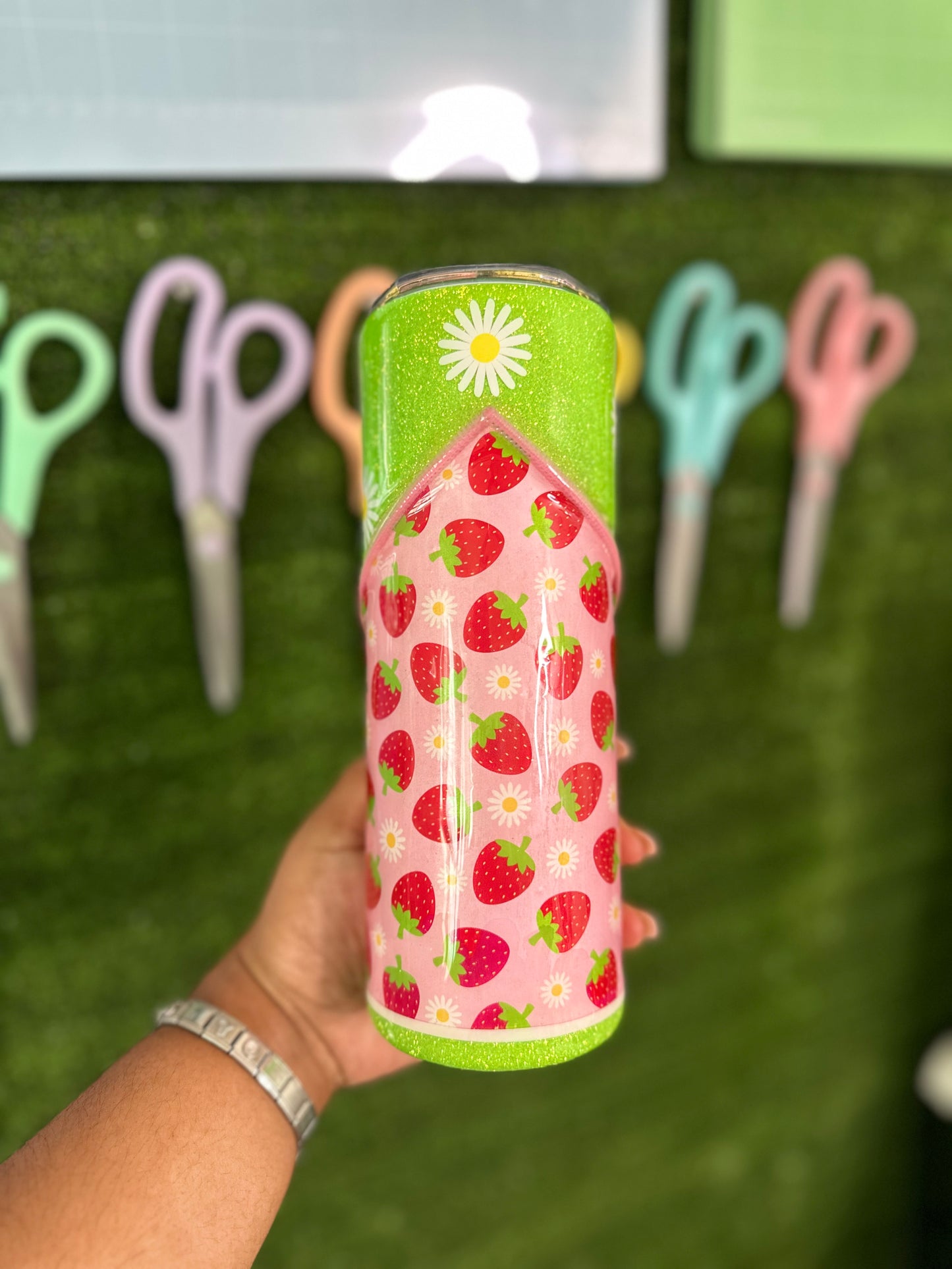 Strawberry shortcake zipper tumbler